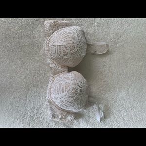 Victoria’s Secret Dream Angels 34 D